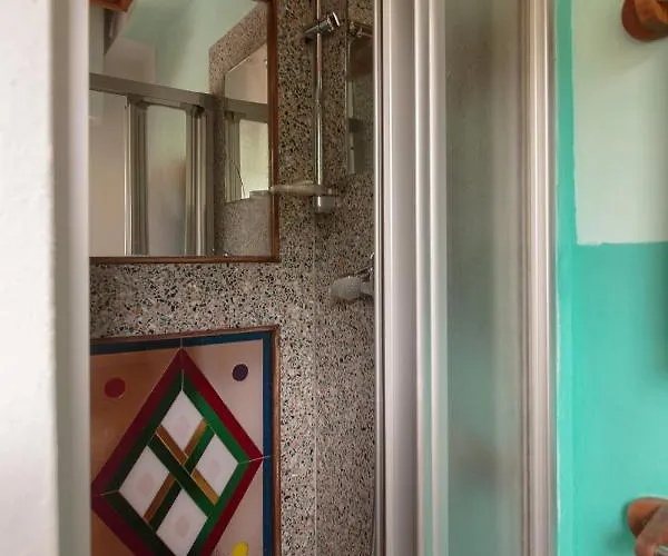 Apartma Cozy, Bright And Affordable Single - Free Parking