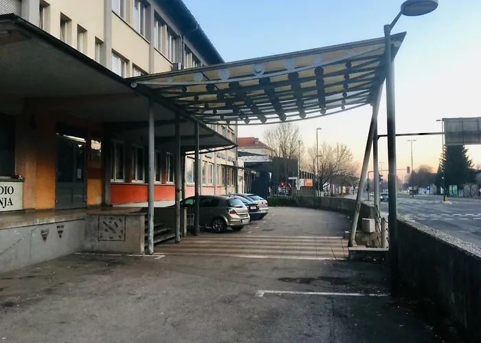 Cozy, Bright And Affordable Single - Free Parking Lublaň